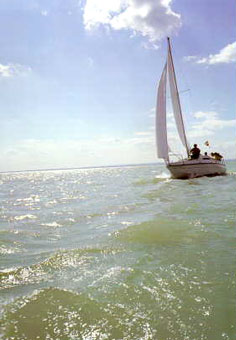 The beauty and the thousand appearances of Lake Balaton captivate the curious tourists. It is the largest lake of Central Europe, its length is 77 kilometers. The region holds countless unique recreational facilities, secrets and experiences for the guests. Its eastern peak is 100 kms far away from Budapest.