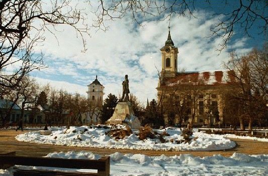 Also known as the country's eastern gate, Bkscsaba lies in the center of Krs valley (Krs-vlgy). It is Bks county's cultural, commercial, and educational center.