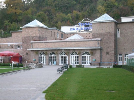 Der Ursprung der Geschichte von Miskolc ist auf die Kultur der Eiszeit der Urmenschen zurckzufhren. Die ersten Einwohner gehrten dem Stamm der Kelten namens Kotinus an, Ende der Eisenzeit sind sie hier angesiedelt.