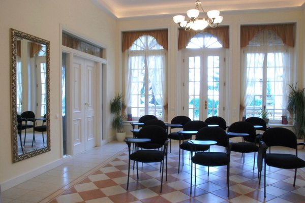 Alba Villa is located on the northern side of Lake Balaton in the resort Balatonf�red, which is the best known historical bathing town of the lake and has favourable climate by its geographical position.