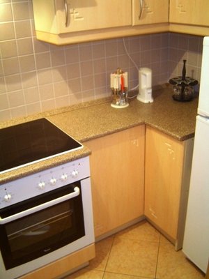 Fully equipped, new studios, one-, and two-room-apartments for 1-5 persons. There is 0-24 reception service, garage, in the new building, which is located only 50 metres from the Raday, and 150 metres from the Vaci pedestrian steet.