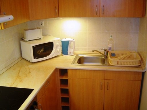 Fully equipped, new studios, one-, and two-room-apartments for 1-5 persons. There is 0-24 reception service, garage, in the new building, which is located only 50 metres from the Raday, and 150 metres from the Vaci pedestrian steet.