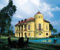Alm�sy Kast�lyhotel