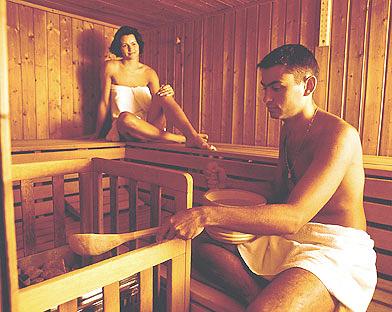 Balatonf�red is the capital of the northern shore of Lake Balaton. Hotel Annabella is 50 m far from the shore of Lake Balaton, with a beautiful view over the lake and Tihany Peninsula. Each room - with balcony - has a fine panoramic view over the lake and the surrounding countryside.