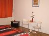 Beds N' Roses Hostel