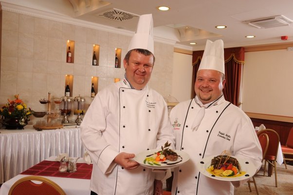 The famous wine of Eger and the valley of culture attract people during the whole year who would like to enjoy the comfort of a four-star hotel, the traditional European hospitality and the personal service during their vacation or business trip.