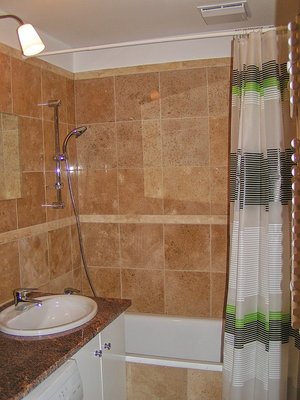 The flats of the Paradise Apartments are located in the center of Budapest, only about eight minutes walk from the main tourist area of Budapest. Most of the clubs shops and coffee houses are in walking distance.