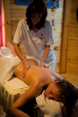 Wellness Hotel Residence Si�fok is one of the most beautiful and newest hotels of the southern shore of Lake Balaton. The impressive building, which also possesses some unique architectural features, is located 150 m far from the lake.