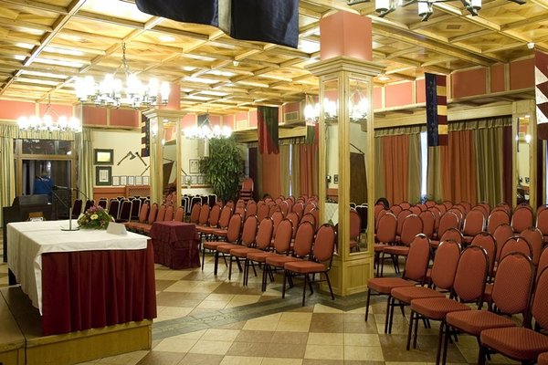 Hotel Silvanus is one of the most beautifully situated hotels in the Danube Bend, with a calm, friendly surrounding, sitting atop the 352 metre (1,150 foot) high Fekete-hegy (Black Mountain), built next to King M�ty�s' Fellegv�r (Citadel).