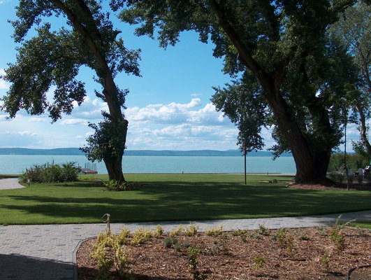 The Hotel T�part is situated int he heart of Balatonvil�gos, right next to the lake Balaton. From most of our windows you can enjoy a fantastic view of the lake.
